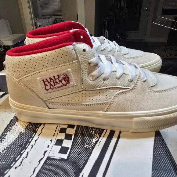 VANS Skate Half Cab Vintage Sport White/Red Sneakers Mid-Top Men’s Size 10 NEW - Picture 1 of 8